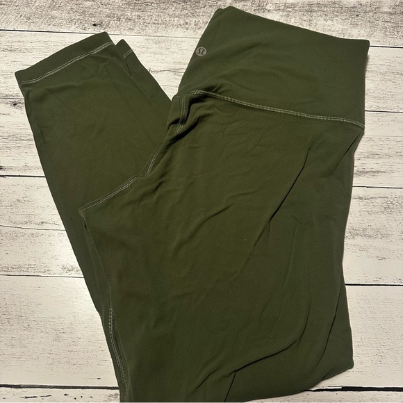 Lululemon Leggings-Green - Picture 1 of 5
